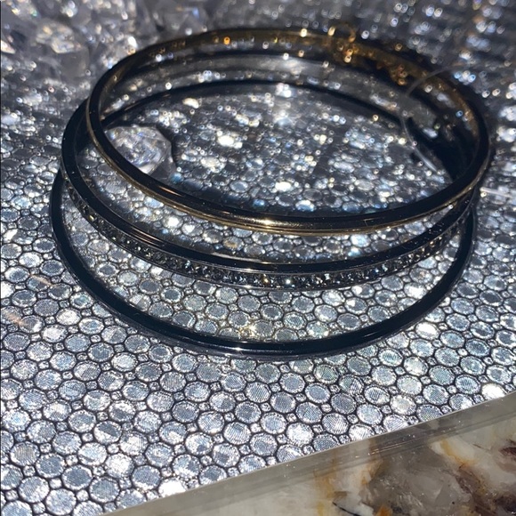 Never Used Coach 3 Tier Bangle - Picture 9 of 9